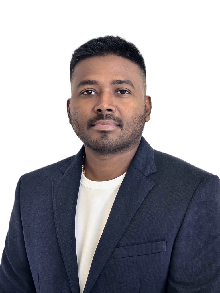Vignesh Babu, Business Development & Client Relations at Simplide Professional Services